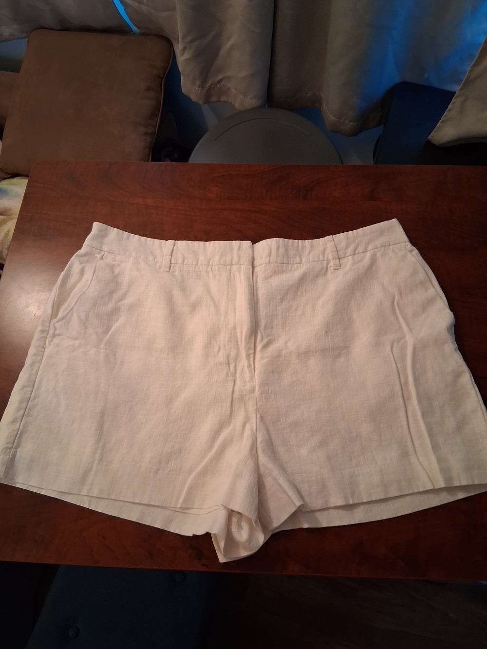 Women's Cream High-Rise Linen-Blend Bermuda Shorts